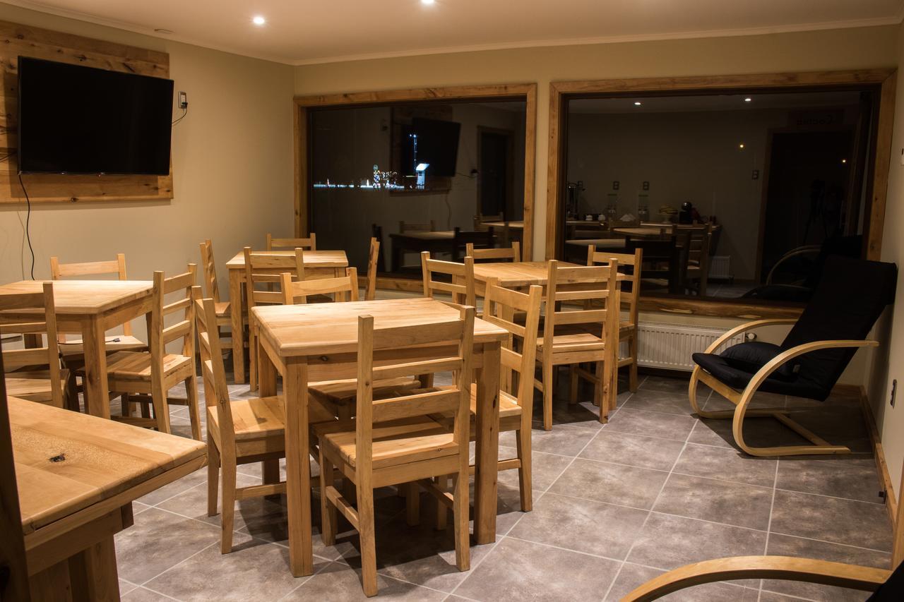 Hostal El Puestero Puerto Natales Esterno foto