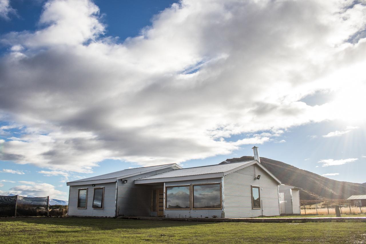 Hostal El Puestero Puerto Natales Esterno foto